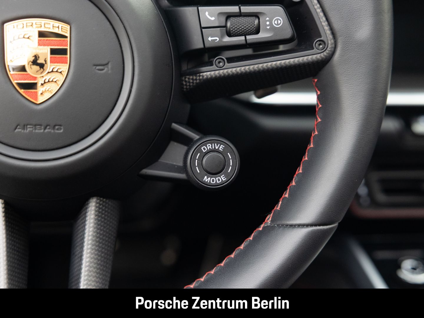 Porsche 992 911 Turbo S Cabriolet Burmester LED-Matrix
