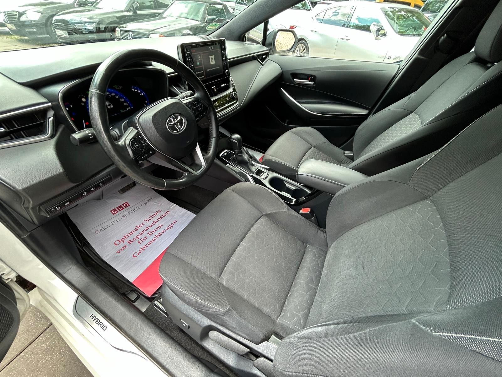 Toyota Corolla 1.8 Hybrid - Samsaru's Car Outlet