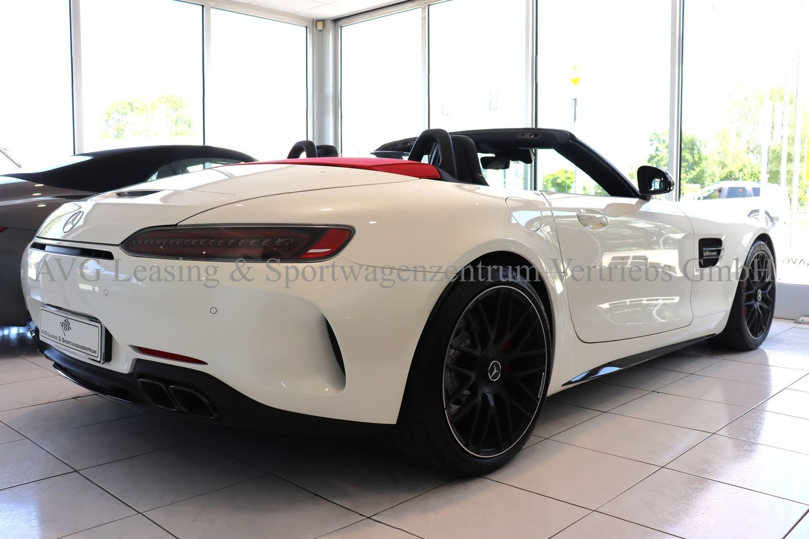 Mercedes-Benz AMG GT C Roadster - Samsaru's Car Outlet