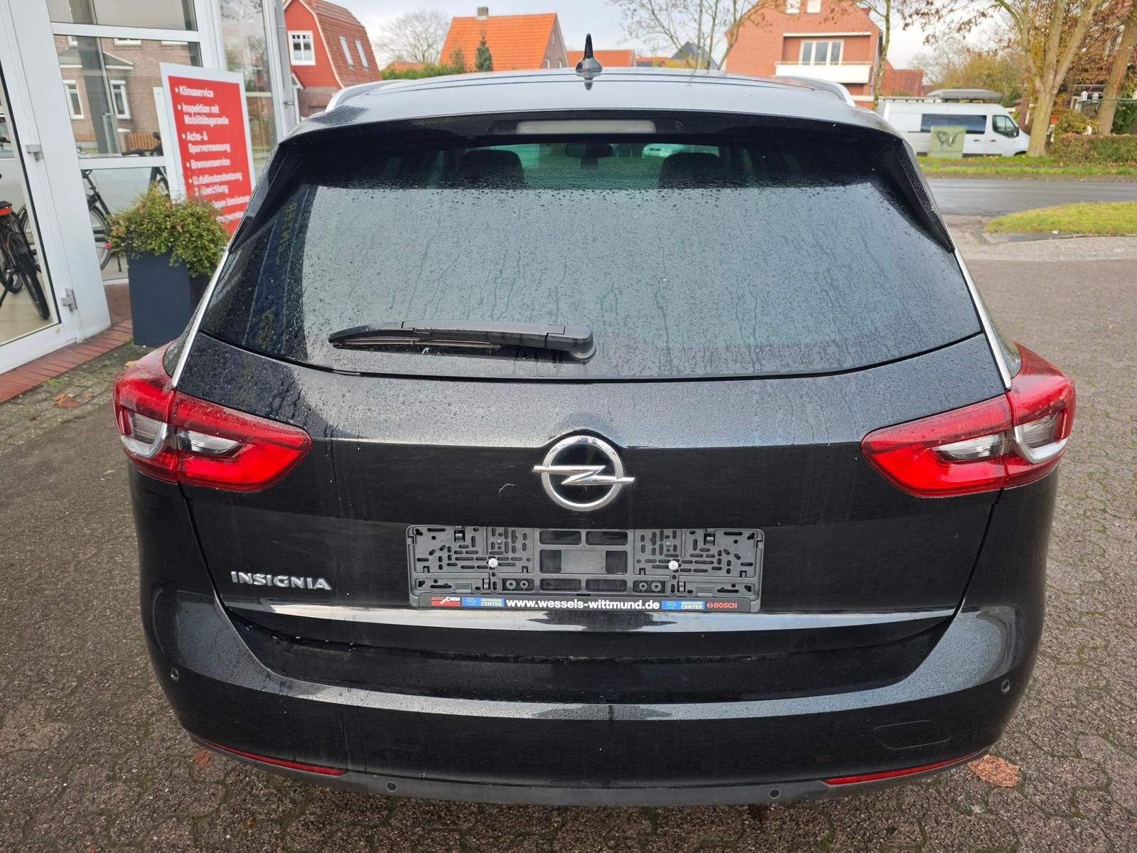 Opel Insignia 1.6 CDTI Innovation - Samsaru's Car Outlet