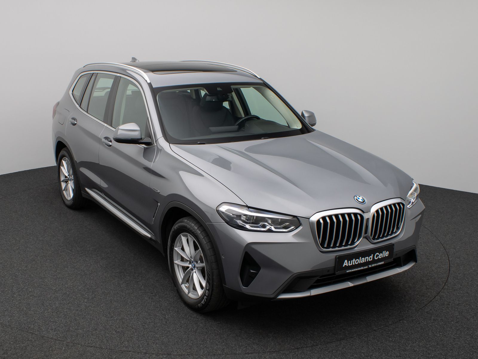 BMW X3 xD30e Panorama Kamera DAB HiFi Lenkrhz Sport