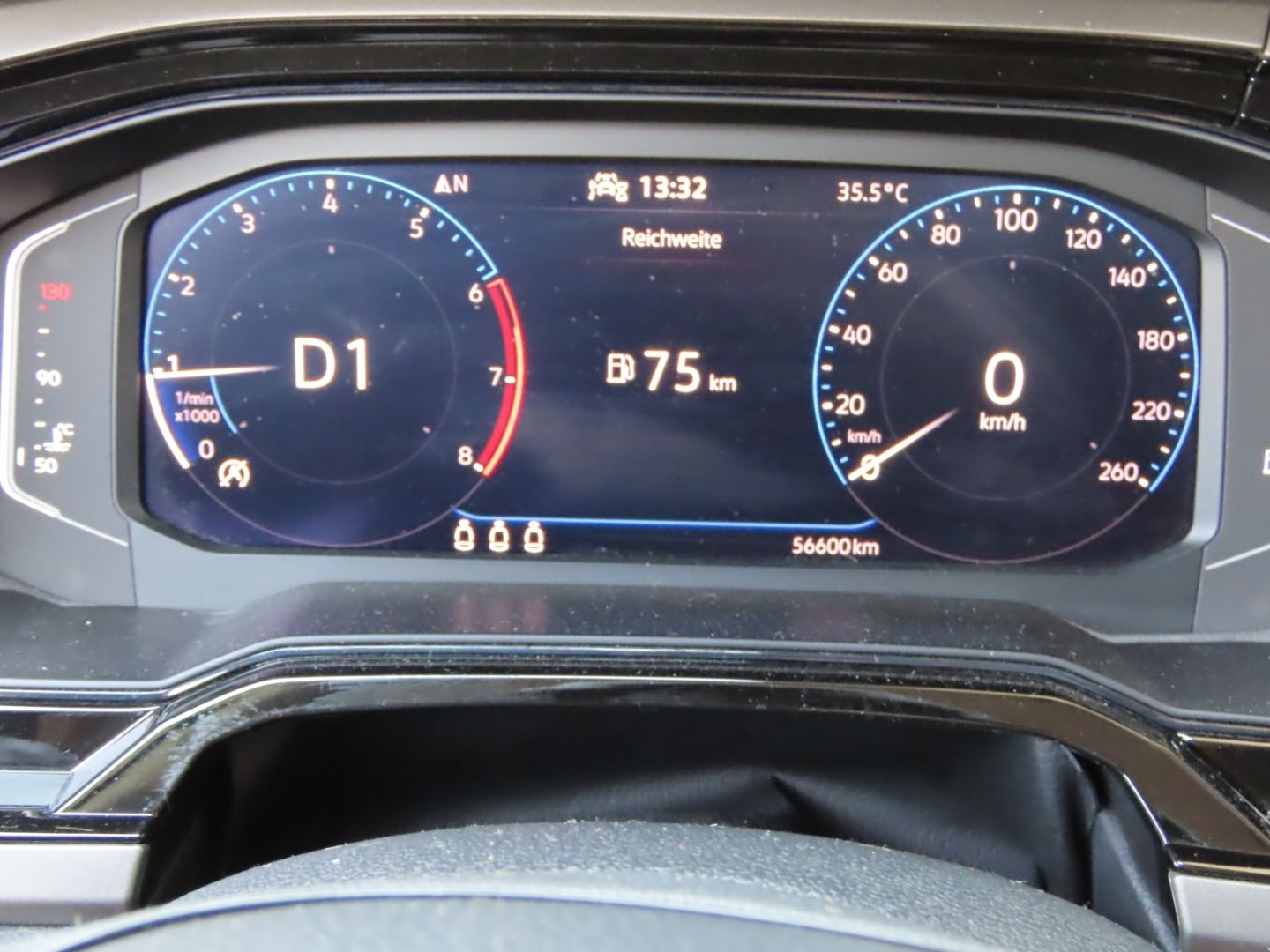 Volkswagen Polo VI 1.0 TSI - Samsaru's Car Outlet