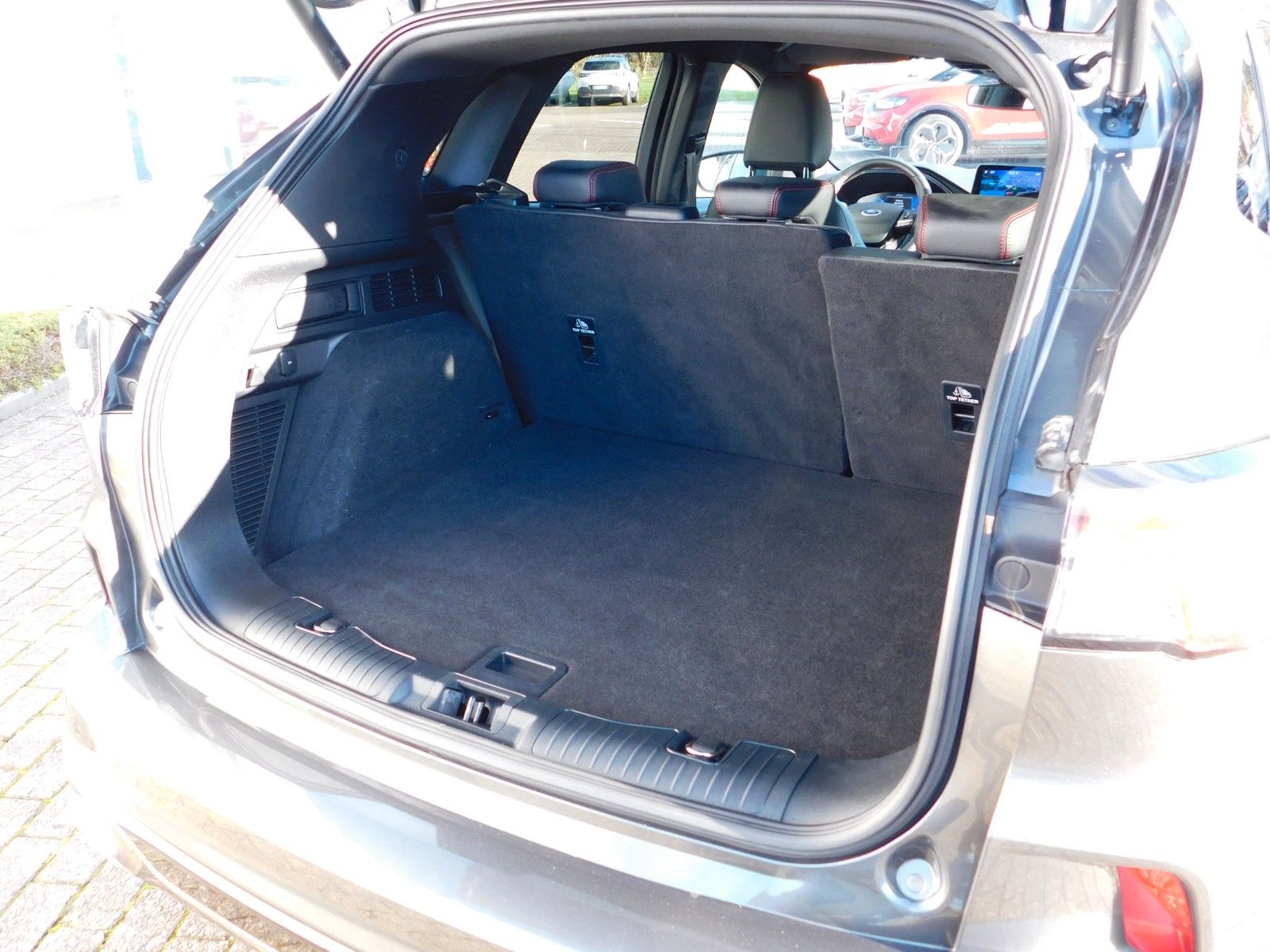 Ford KUGA PHEV ST-LINE X+iACC+BLIS+HUD+vollLED+AHKabn