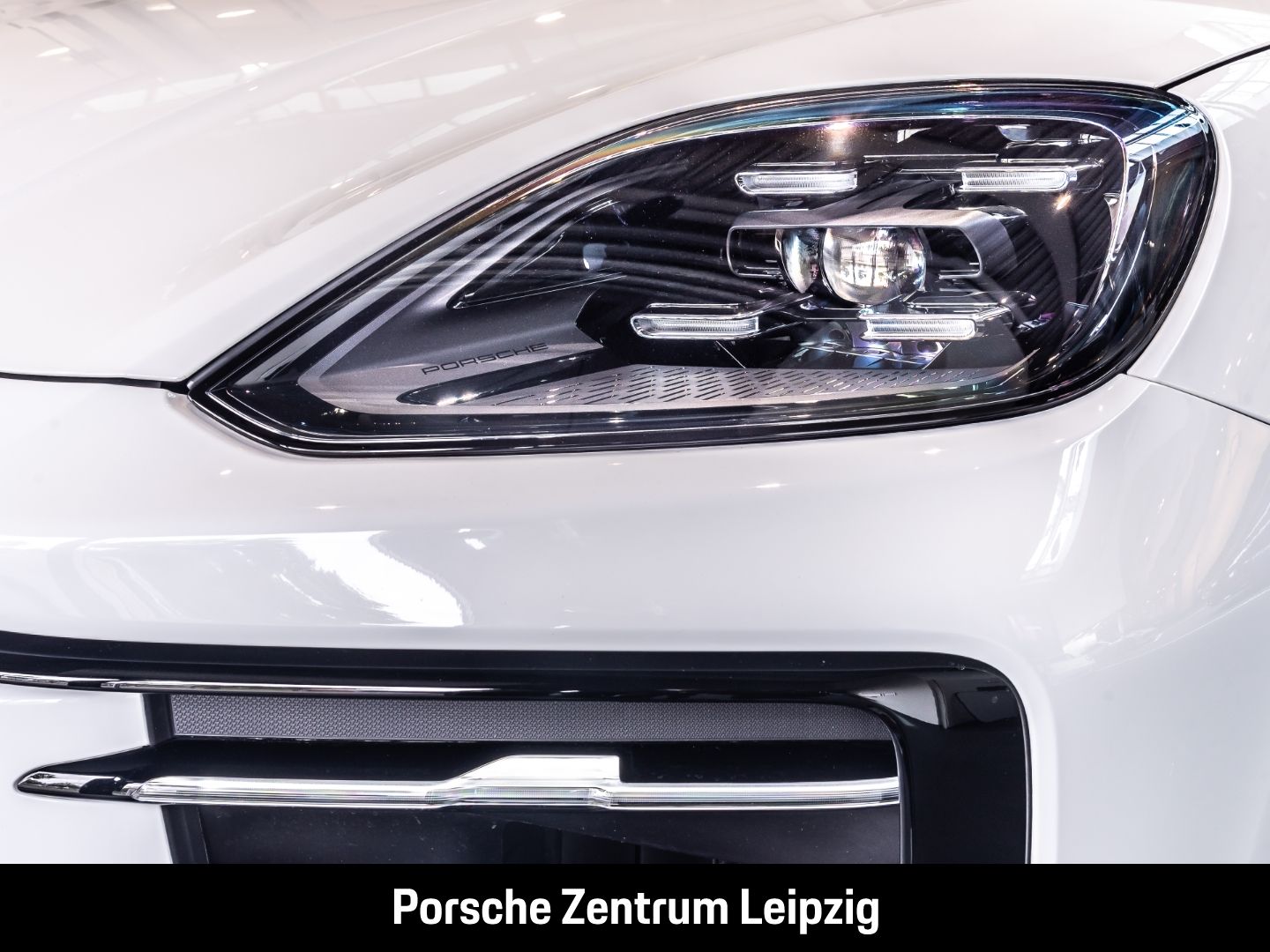 Porsche Cayenne E-Hybrid SportChrono Matrix BOSE 360Grad