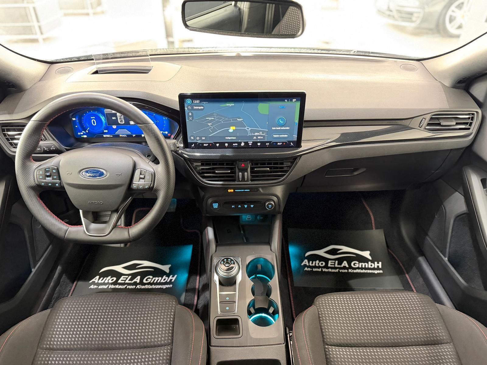 Ford Focus Turnier ST-Line X Aut. 1.Hand|AHK|HUD|PDC