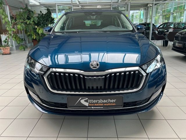 Skoda Octavia 2.0 TDI DSG Style AHK Navi Standheizung
