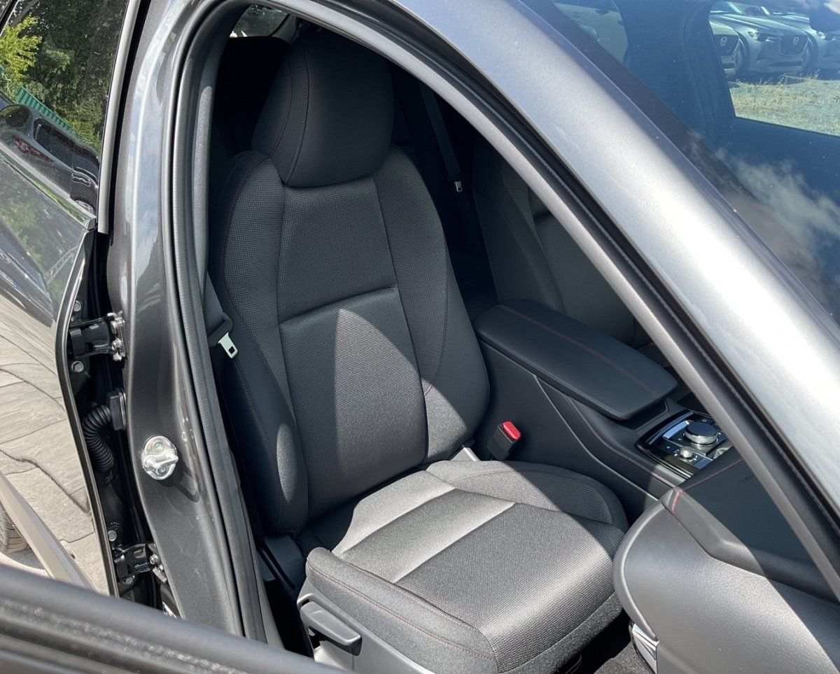 Mazda CX-30 2.0L e-SKYACTIV X 186ps 6AT Homura + Kamer