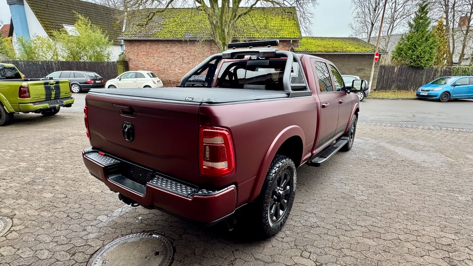 Dodge LIMITED*2500*6,7L DIESEL*BÜGEL*NAVI*AHK*GARANTIE