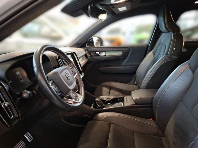 Volvo XC40 Pure Electric P8 AWD R-Design Vollausstattu