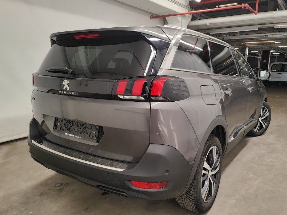 Peugeot 5008 Allure - Samsaru's Car Outlet