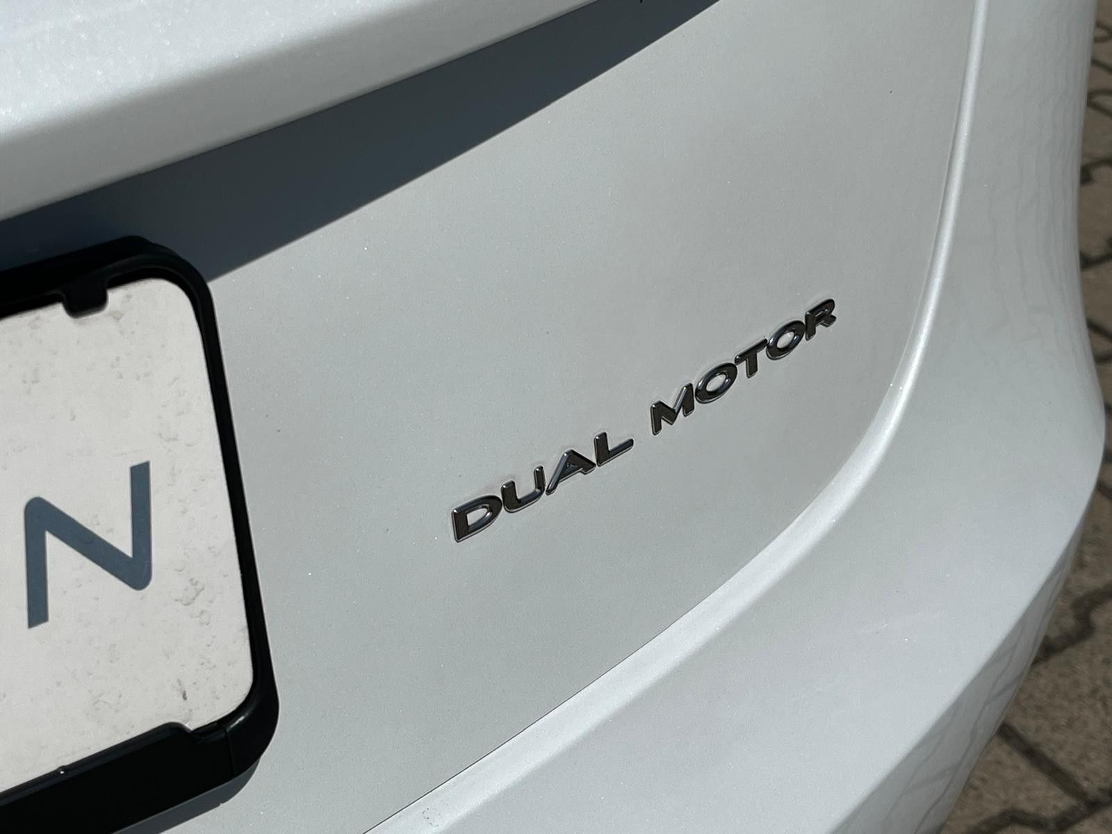 Tesla Model 3 Premium Long Range Dual AWD *6.000 km*