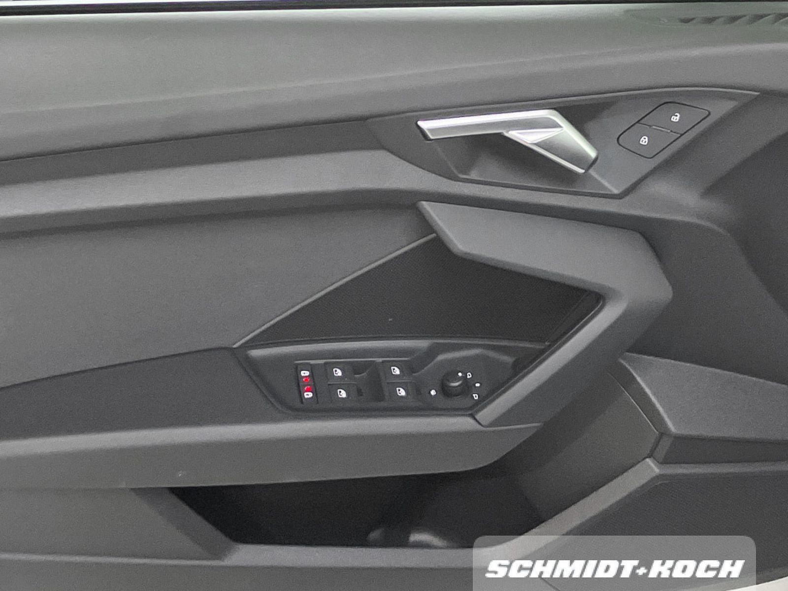 Audi A3 30 1.0 TFSI Sportback advanced S-tronic NAVI