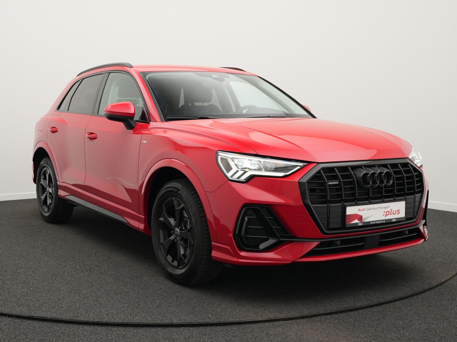 Audi Q3 S line 40 TFSI quattro S tr. *AHK*StdHZ*19''*