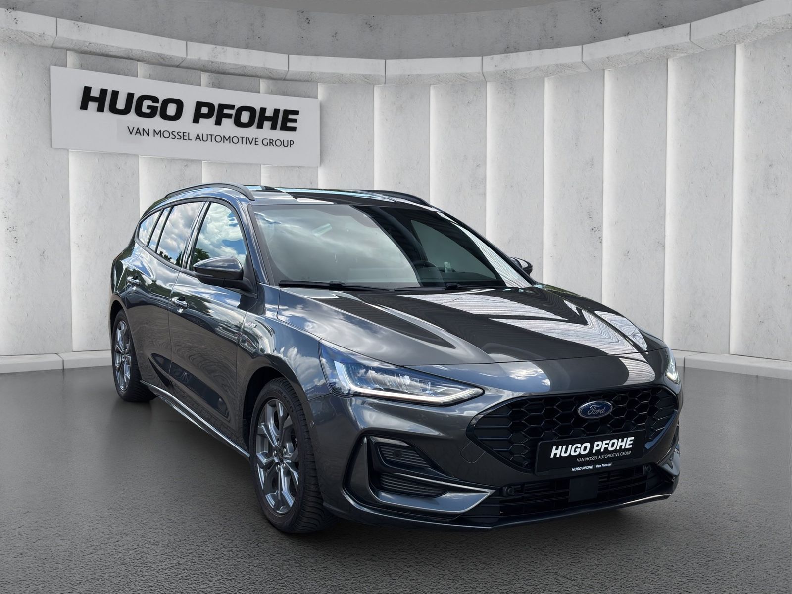 Ford Focus ST-Line X Turnier Aut.*AHK*ACC*HUD*KAM*NAV