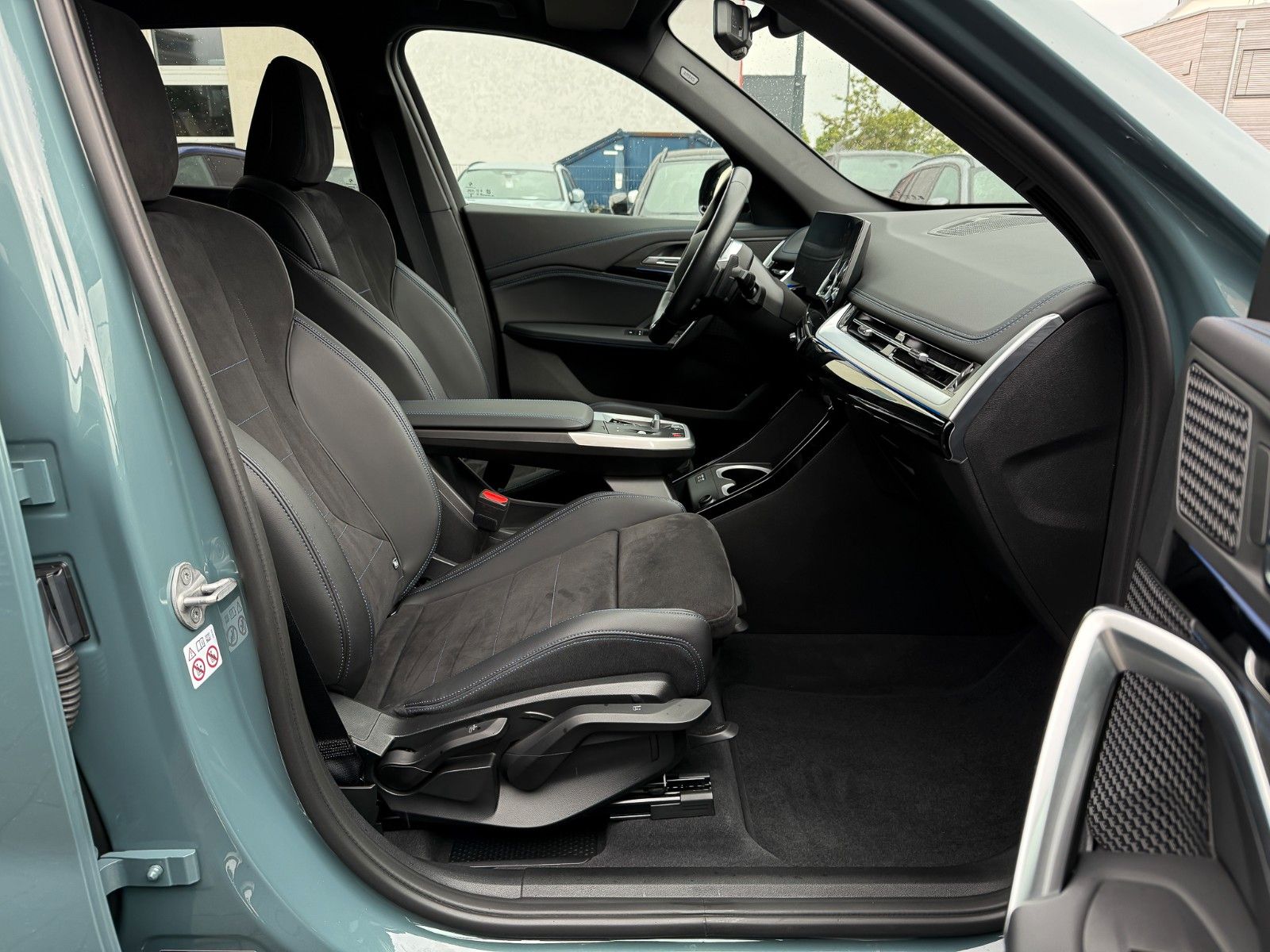 BMW X1 23 d xDrive M Sport - Samsaru's Car Outlet