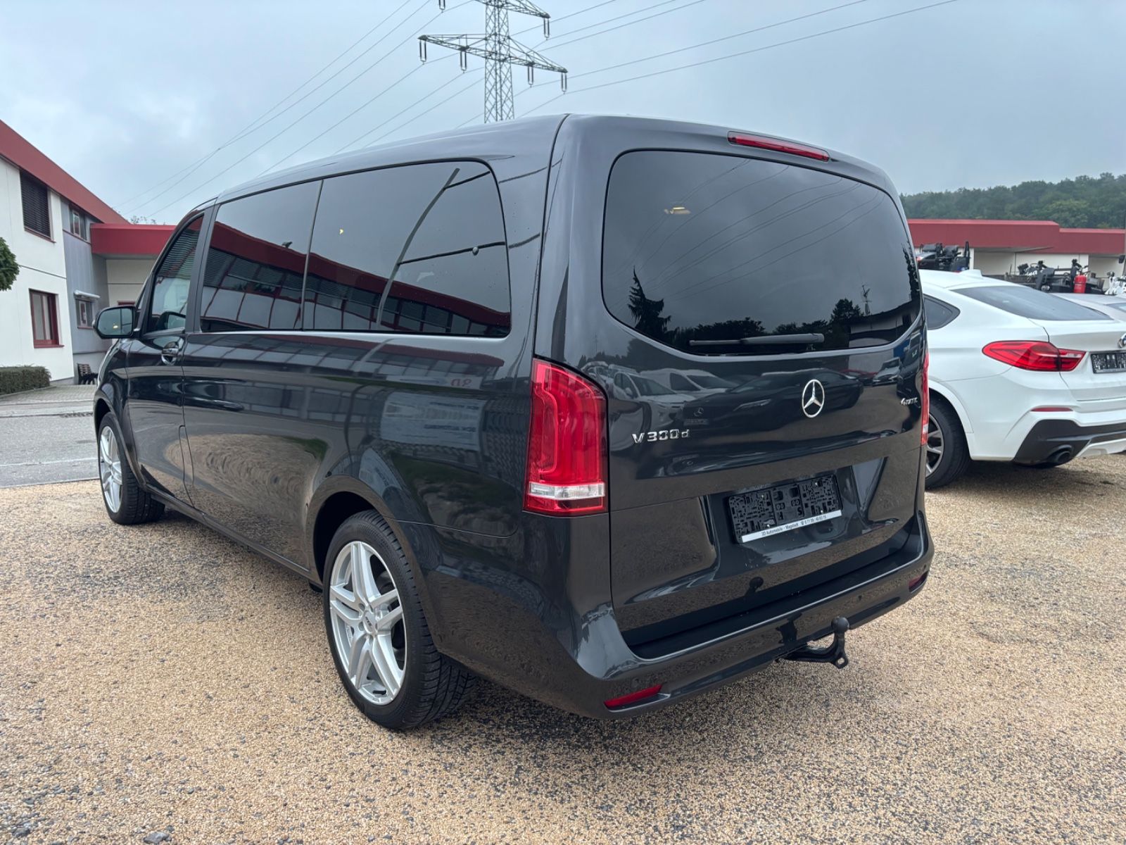 Mercedes-Benz V300 d EDITION 4MATIC lang,AHK,Tisch-Paket