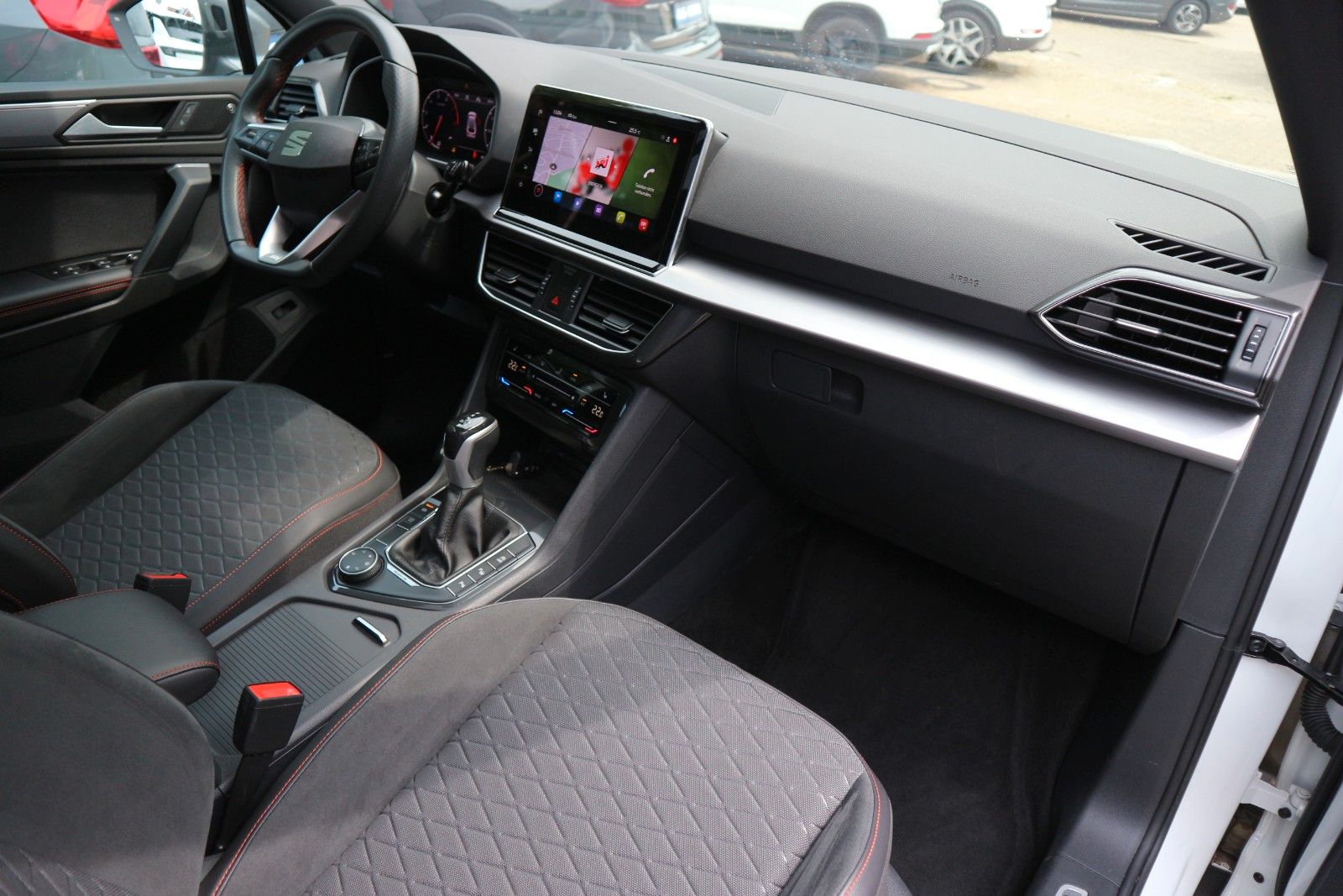 Seat Tarraco FR 4Drive *1.HD/7-SITZER/ACC/PANO/AHK*