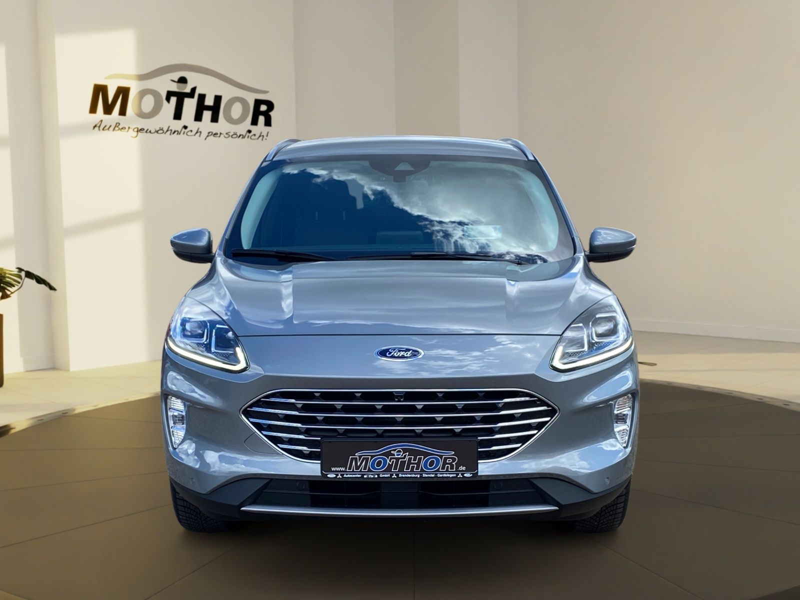 Ford Kuga Titanium X 2.5 PHEV - Samsaru's Car Outlet