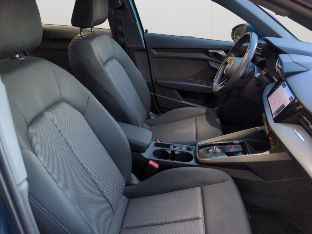 Audi A3 Sportback 40TFSIe S tronic LED Navi SHZ Rear