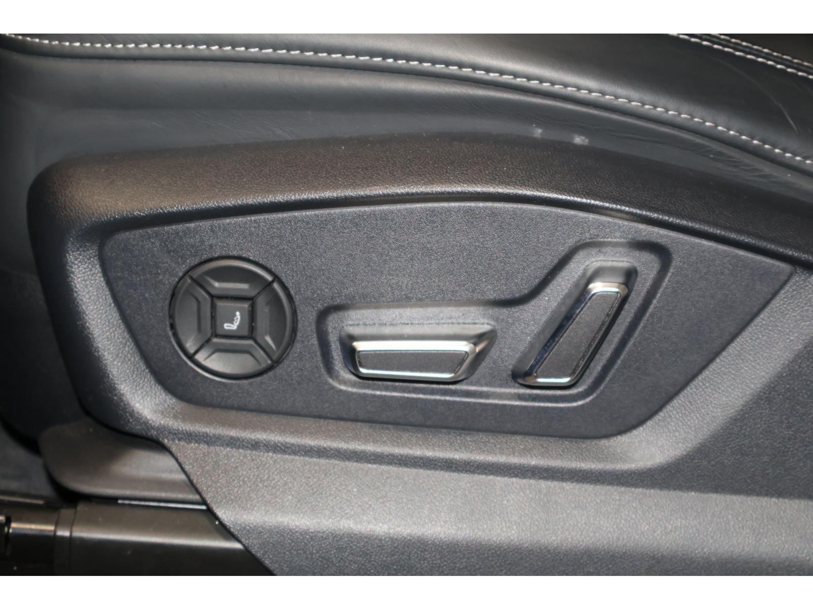 Audi RS Q8 4.0 TFSI quattro B&O*Pano*LED *