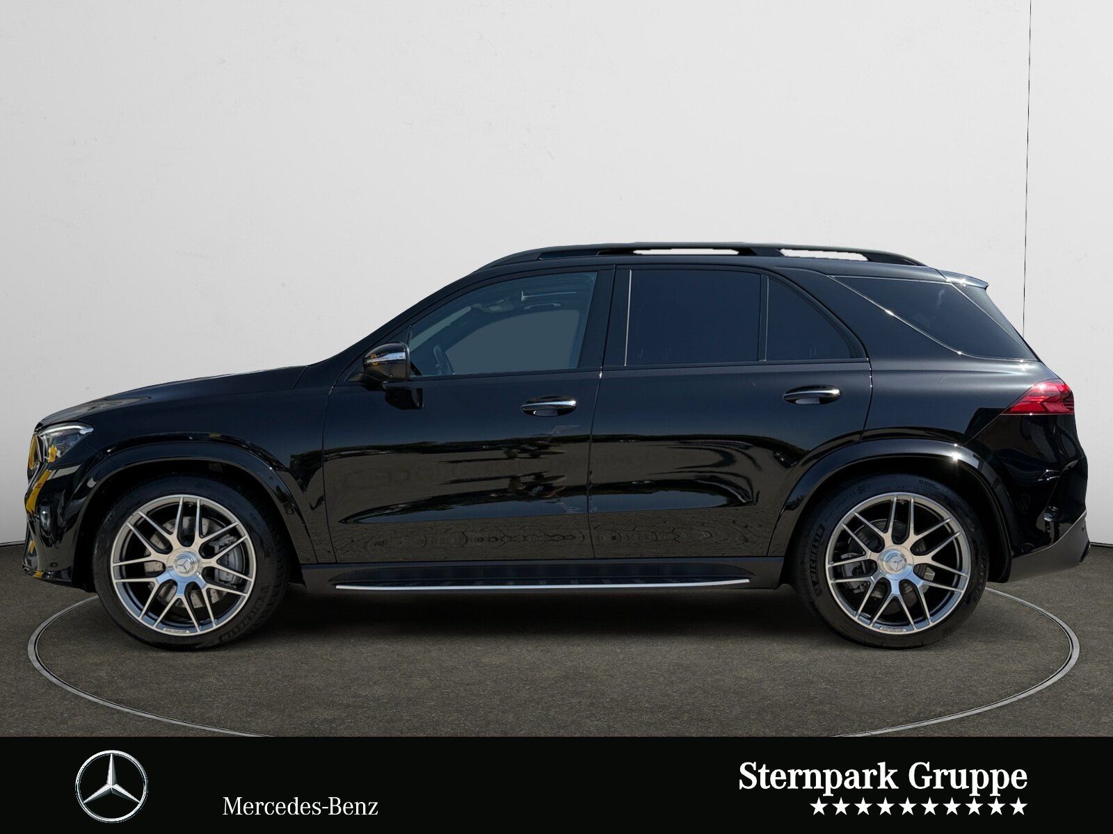 Mercedes-Benz GLE 53 4M AMG +Pano+Night+AIRMATIC+Memory+360°+