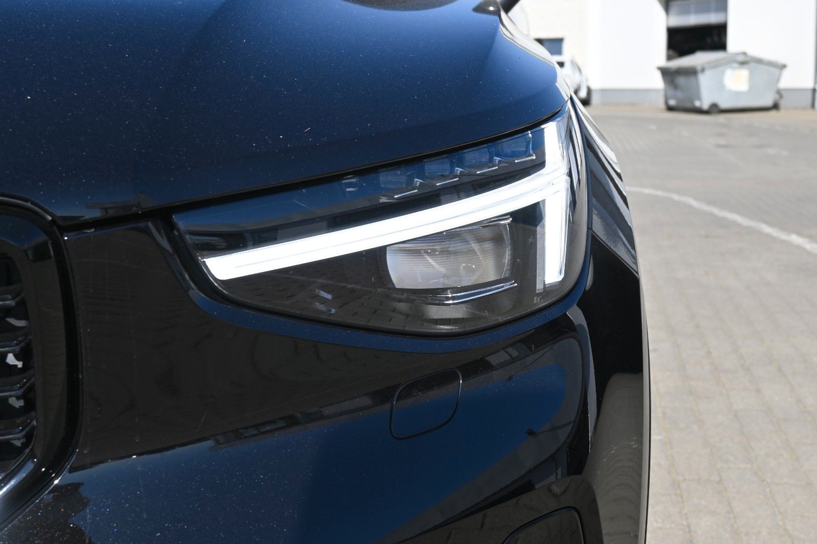 Volvo XC40 B4 DSG Ultra Dark*PANO*RFK*ACC*AHK