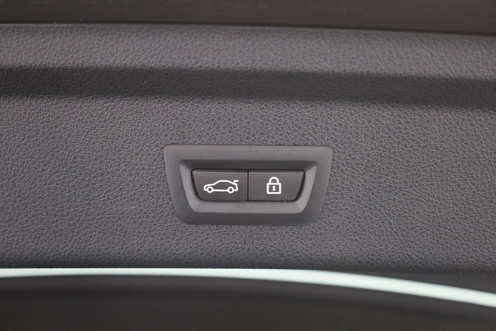 BMW 320i Gran Turismo - Samsaru's Car Outlet
