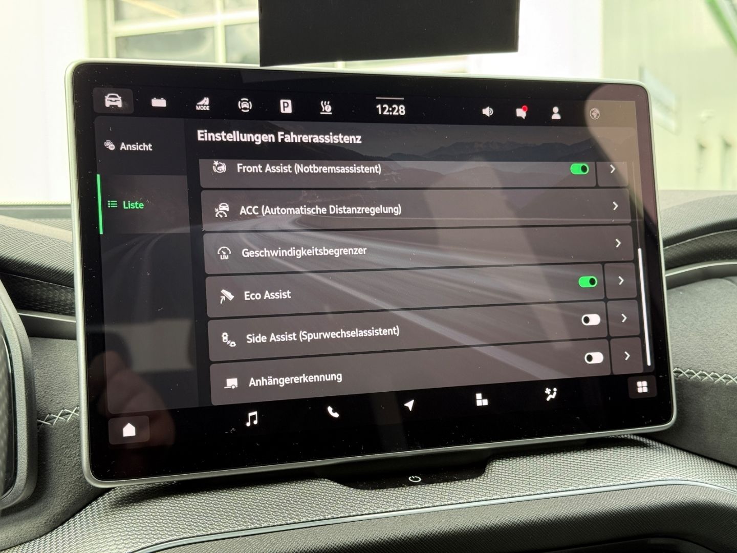 Skoda Kodiaq II 1.5 TSI iV DSG Sportline DCC AHK Matri
