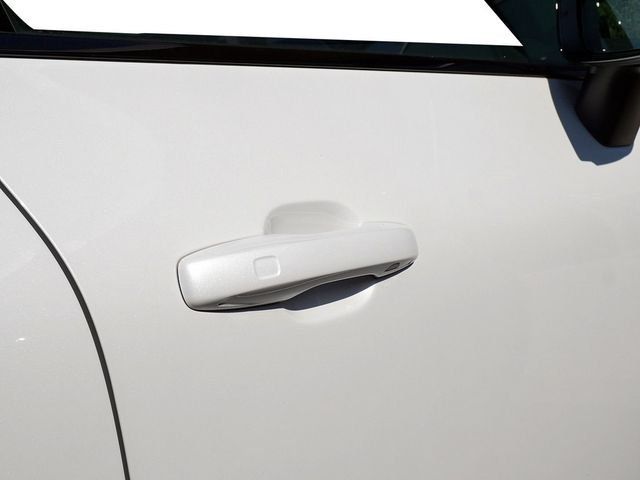 Volvo XC60 B4 Plus Dark SHZ H/K HGSD NAVI FACEL. LED