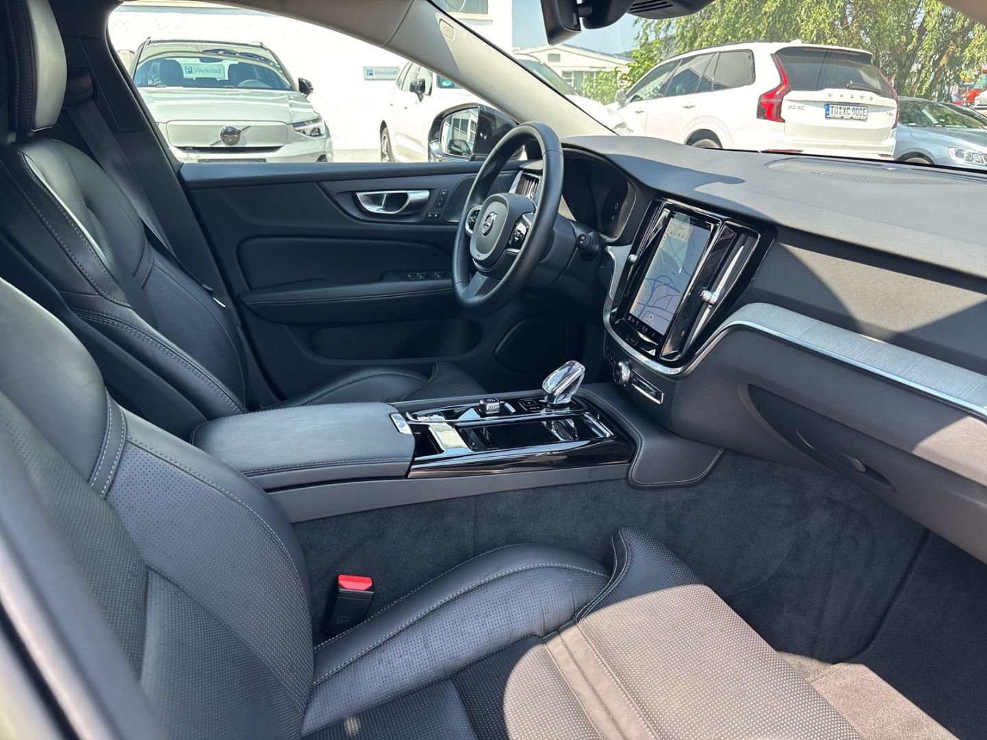 Volvo V60 Recharge T8 Kombi Plus Bright Plug-In Hybrid