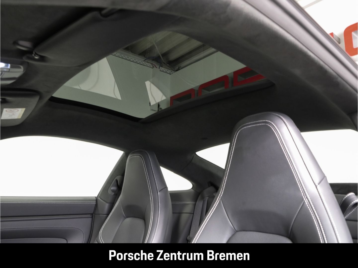 Porsche 992 4 GTS Matrix LED Burmester Liftsystem