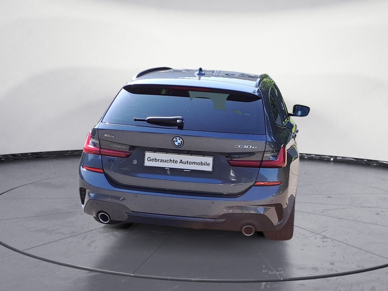 BMW 330e xDrive Touring - Samsaru's Car Outlet