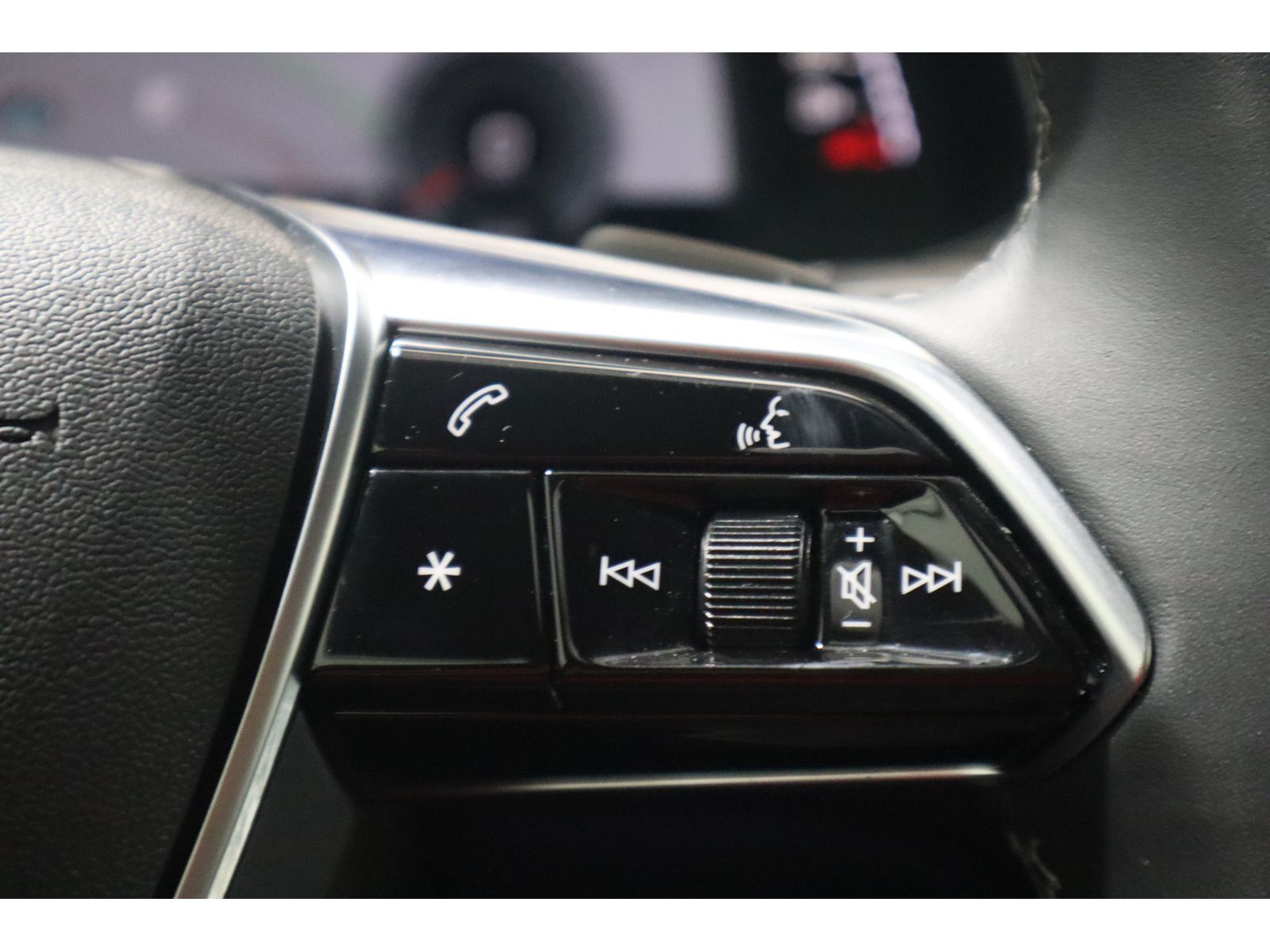 Audi A6 Avant 40 TDI advanced - Samsaru's Car Outlet