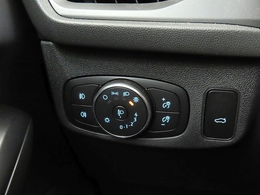 Ford Focus Turnier 1.0 M-Hybrid Aut. Titanium ACC+LED