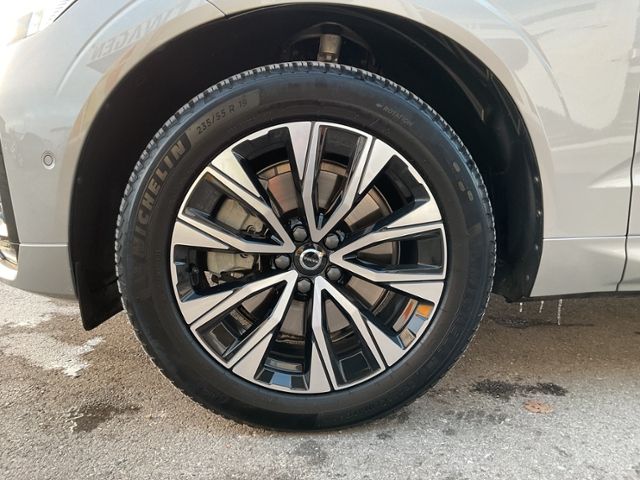Volvo XC60 B4 Plus Dark 2WD ACC PANO 360° Allwetter