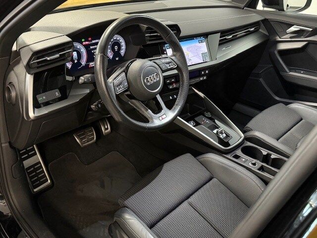 Audi A3 Sportback S line 35 TSI S-tronic, Panorama,Na