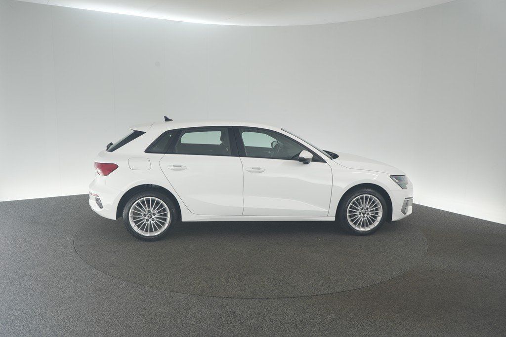 Audi A3 Sportb. 40 TFSIe S tronic advanced GRA Navi