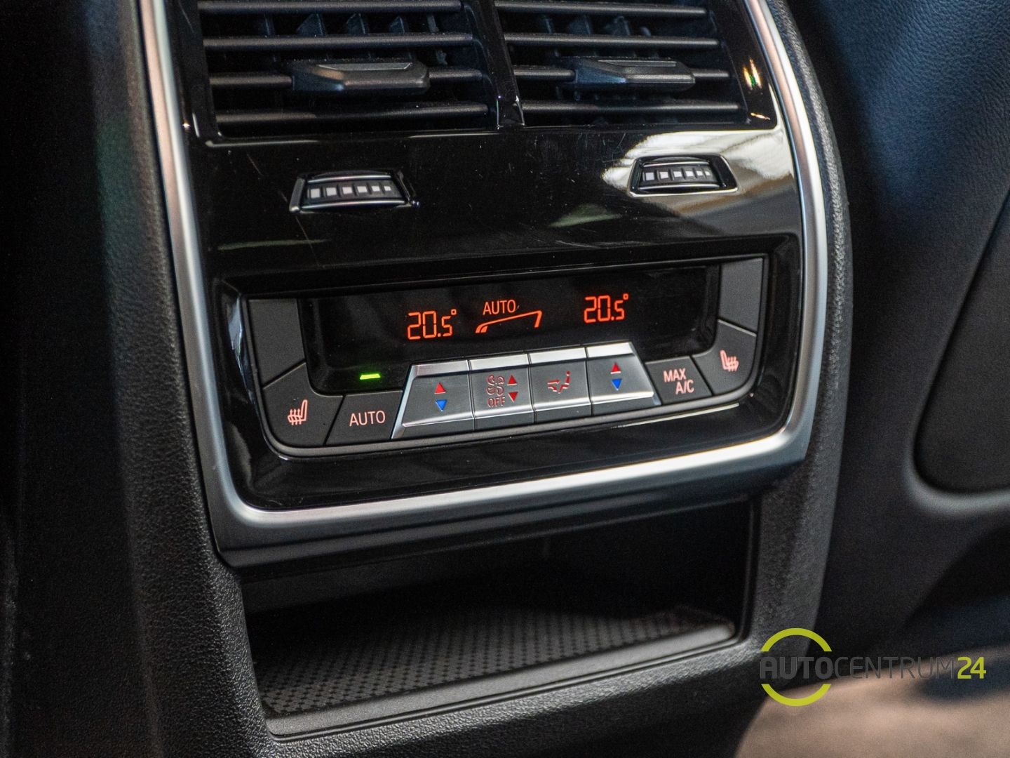 BMW X6 30d M Sport Pano Luft Memo Carbon AHK HUD