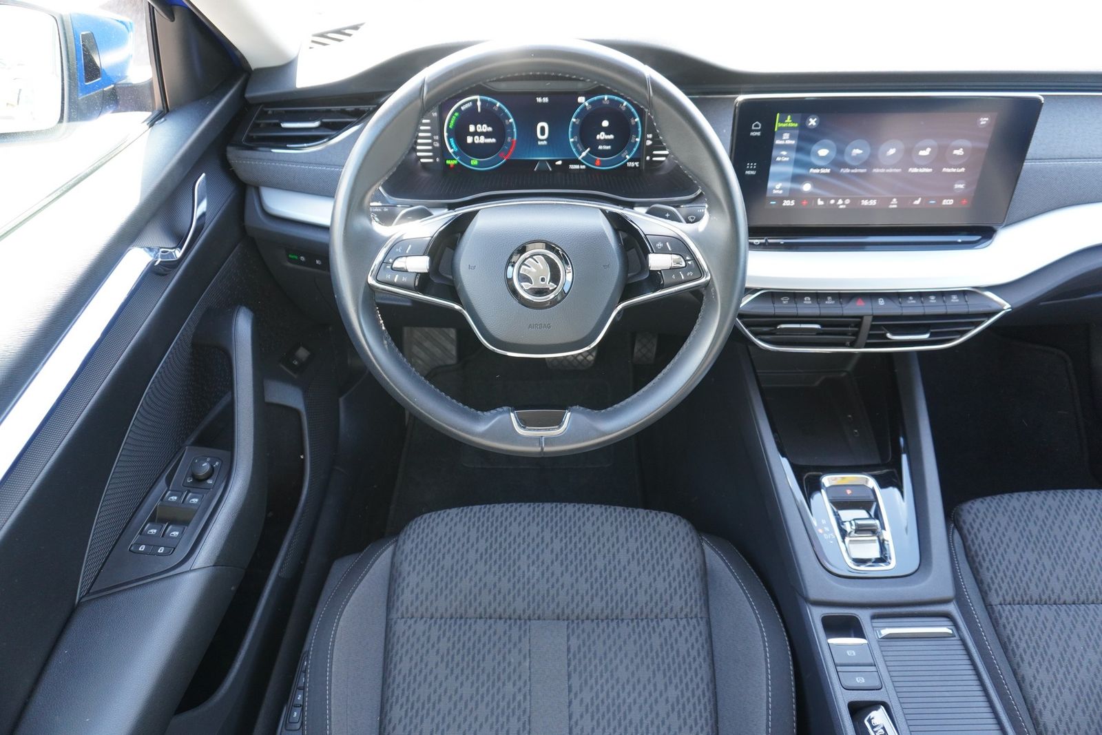 Skoda Octavia Combi 1.4 TSI iV Style - Samsaru's Car Outlet