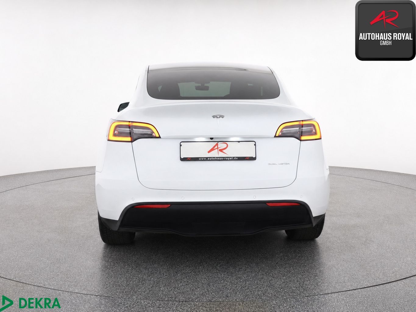 Tesla Model Y Long Range Dual AWD PANO,KEYLESS,360GRAD