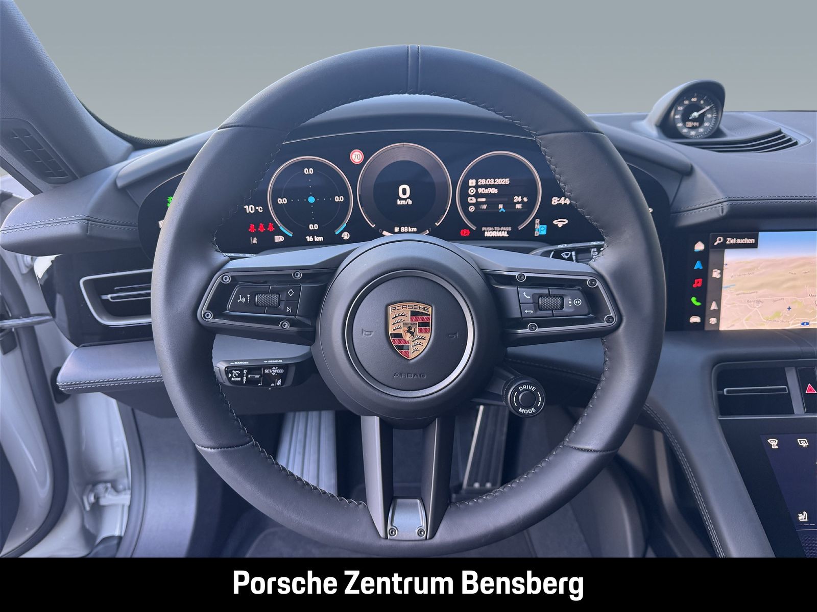 Porsche Taycan 4S Cross Turismo