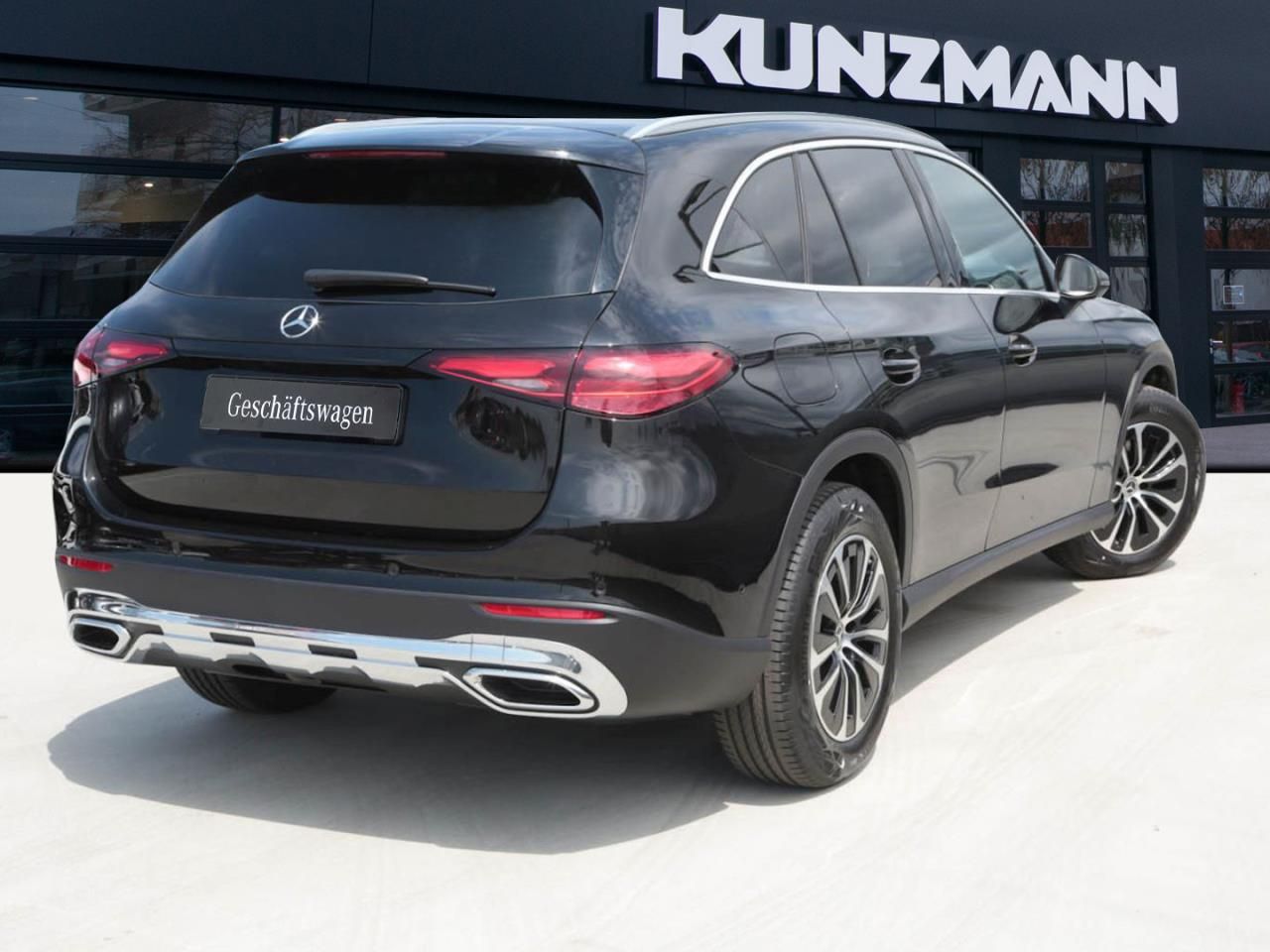 Mercedes-Benz GLC 200 d 4MATIC Avantgarde - Samsaru's Car Outlet