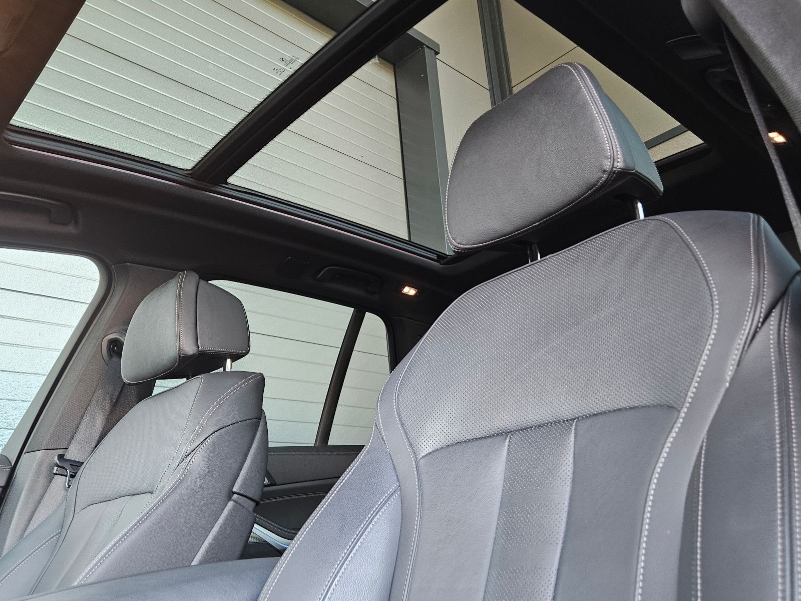 BMW X5 xDrive45e M Sport M LEUCHTEN 1Hand