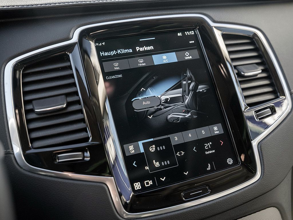 Volvo XC90 B5 AWD Plus Bright Panorama, AHK