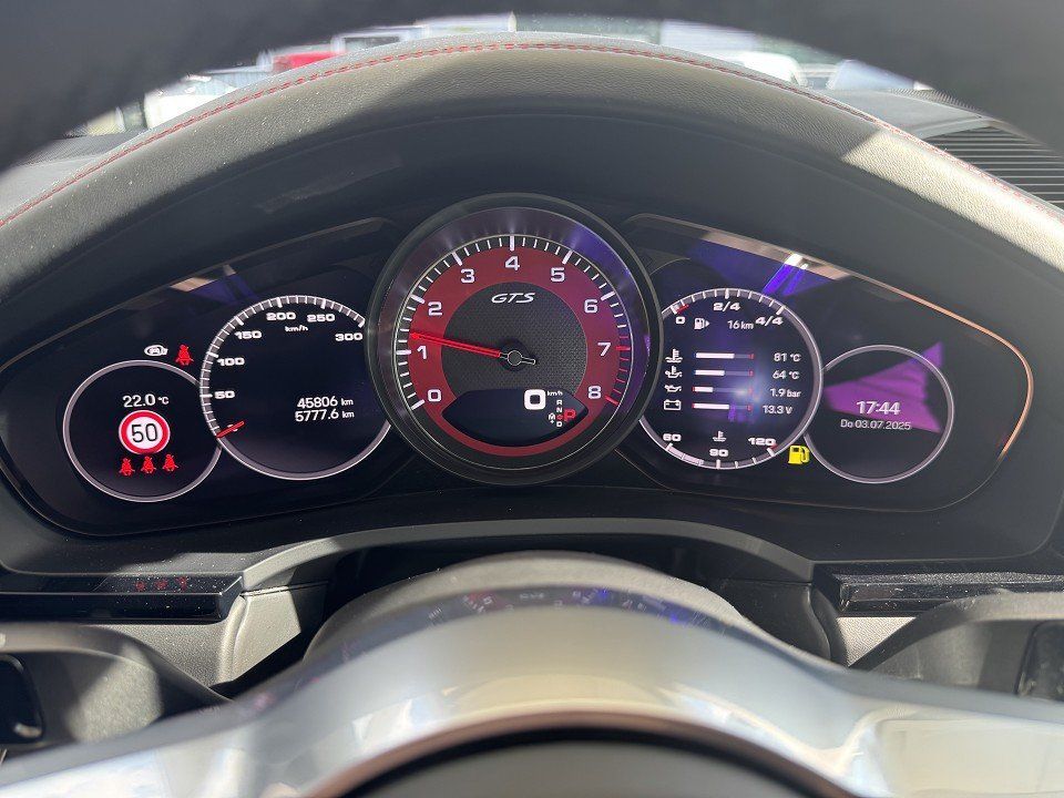 Porsche Cayenne Coupe GTS HEAD-UP+BOSE+AHK+PANO+SPORT-AG