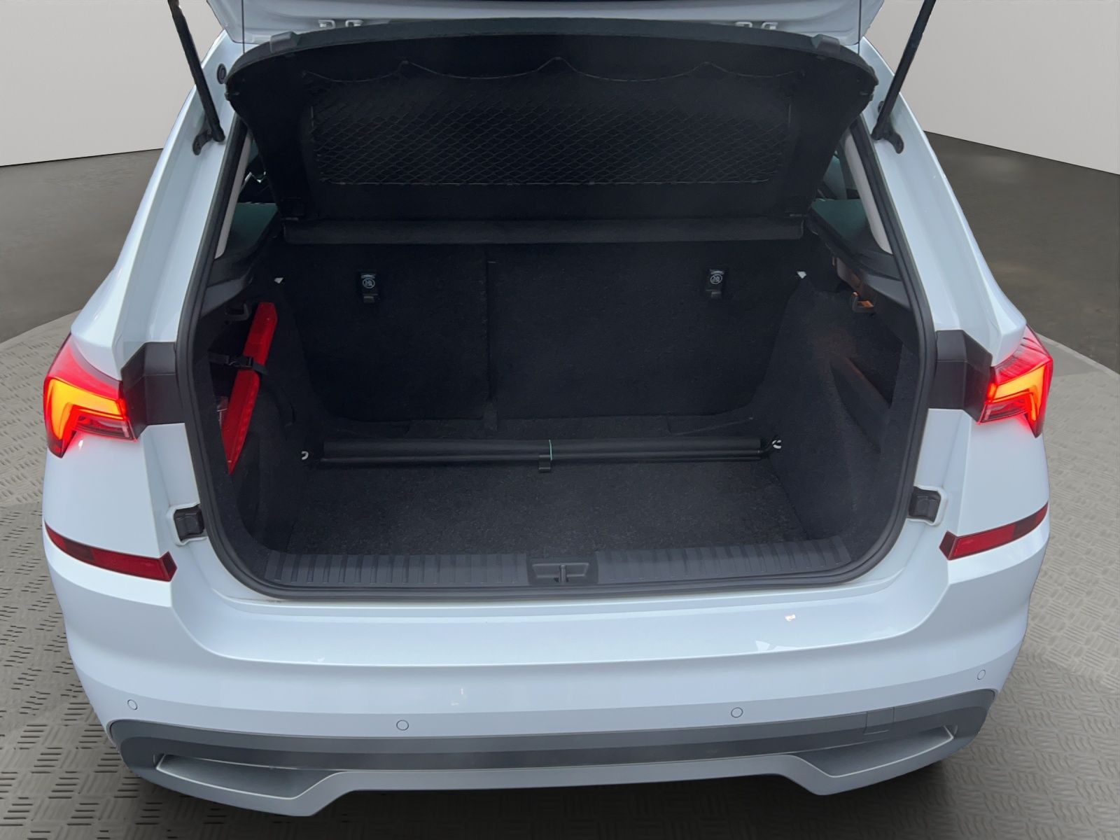 Skoda Kamiq 1.0 TSI DSG Style - Samsaru's Car Outlet