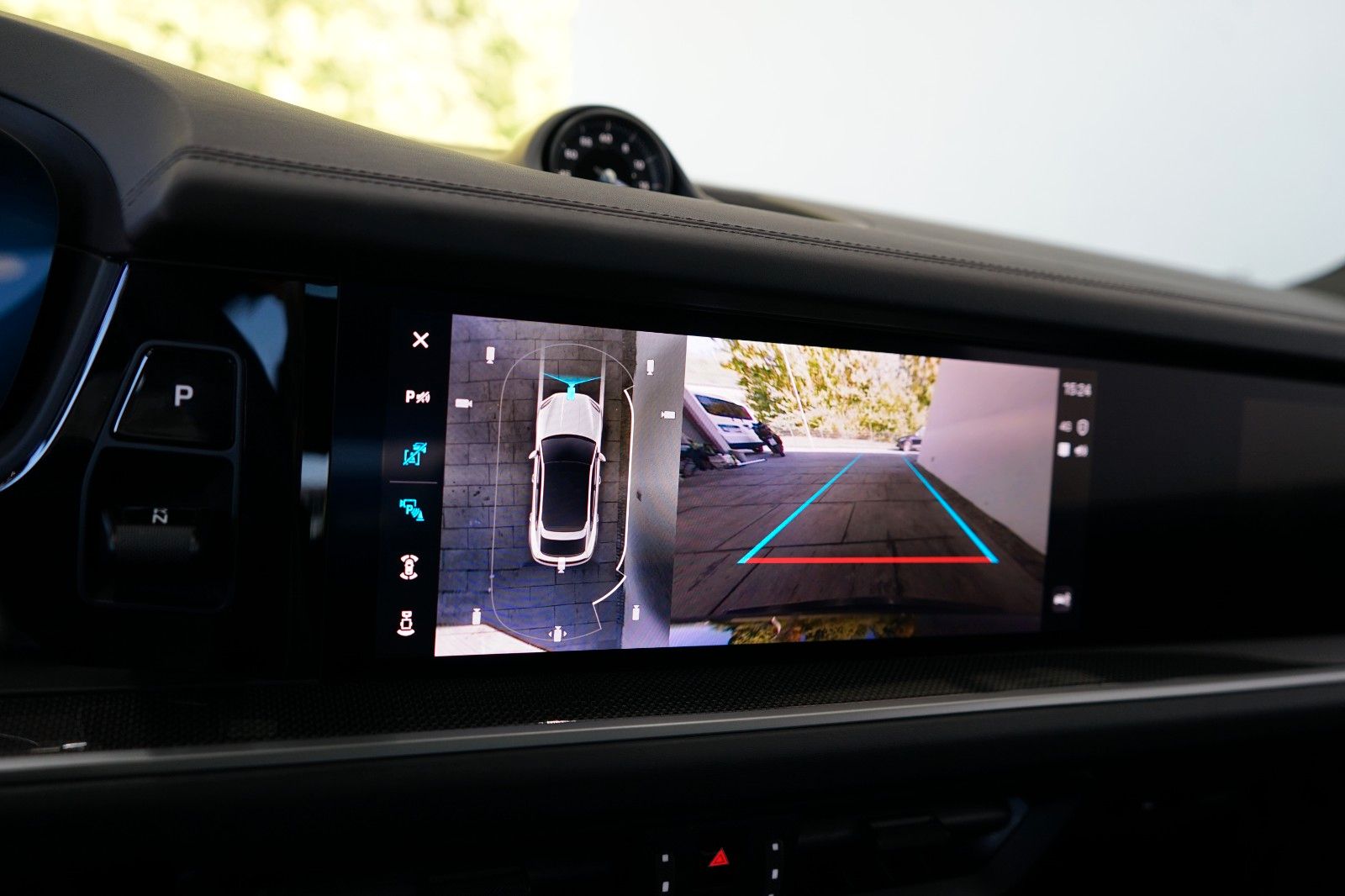Porsche Cayenne Coupe E-Hybrid/P-Display/NightVision/18W