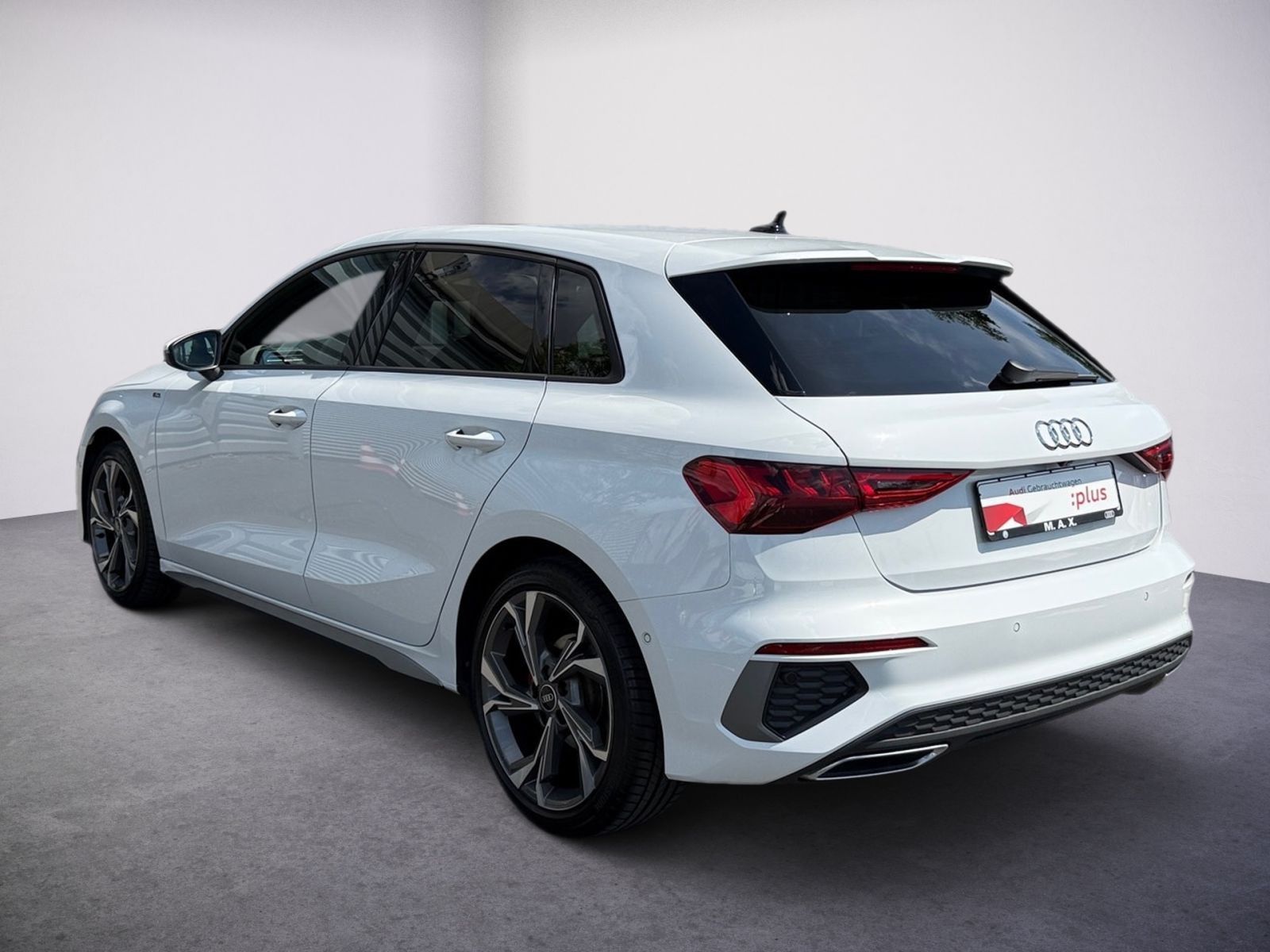 Audi A3 Sportback 35 TFSI S LINE - Samsaru's Car Outlet
