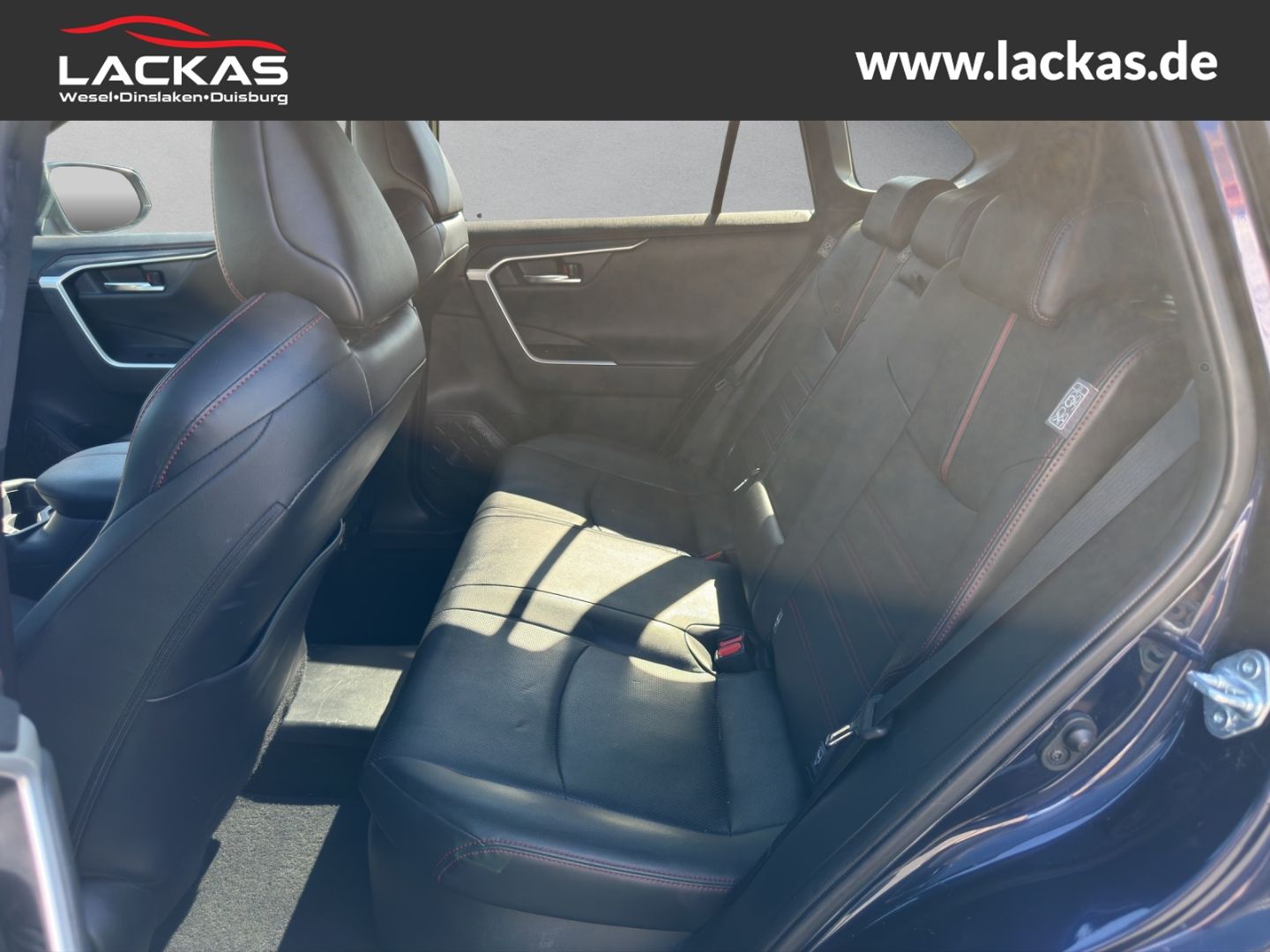 Toyota RAV 4 Plug-in Hybrid 4x4 STYLE - Samsaru's Car Outlet