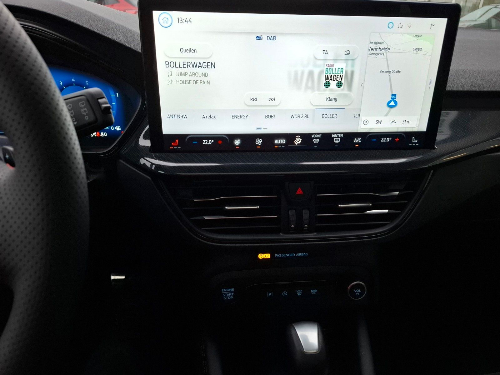Ford Focus 1,0 EcoB. Hyb. 5-trg. ST-Line *Autom., PD*